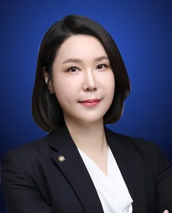 김윤서 변호사 프로필 사진